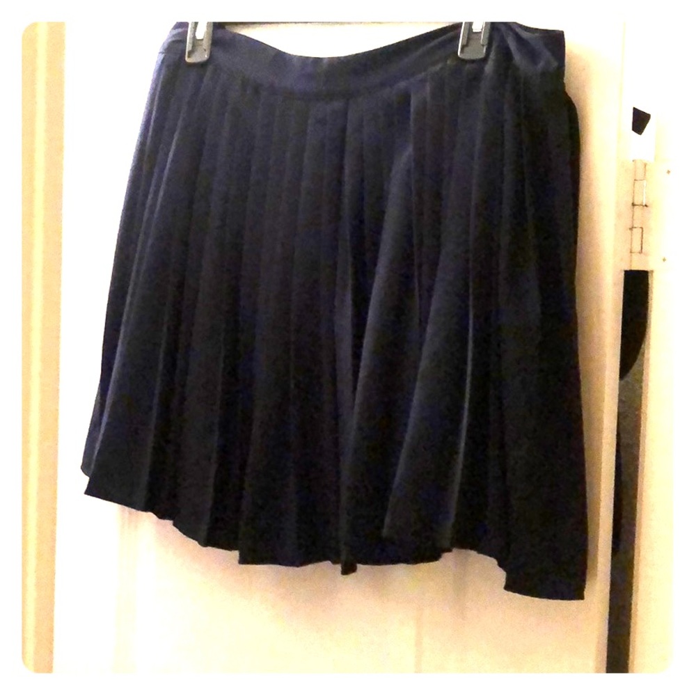 1xl forever 21 navy blue pleated skirt